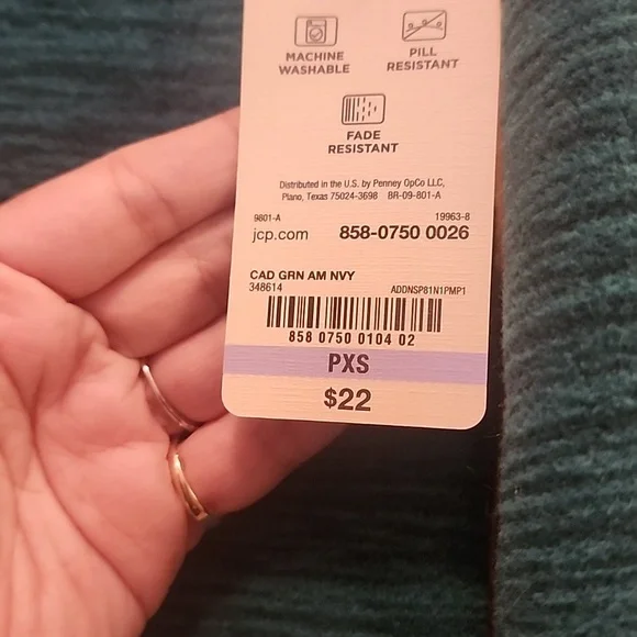 St johns bay polyester v neck - Picture 4 of 5